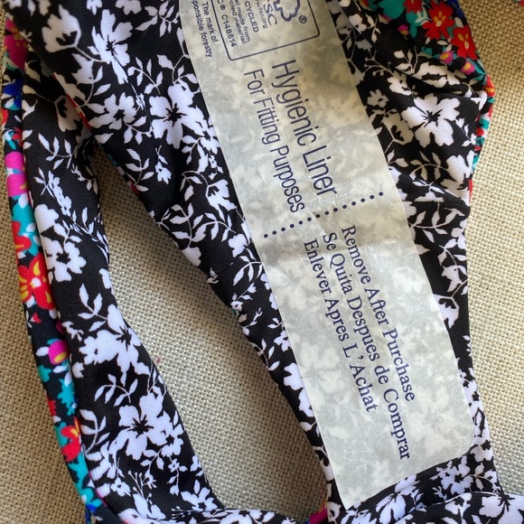 RAISINS Women's Swimwear Bottom Small Lowrider Reversible Pink NEW - Picture 8 of 11